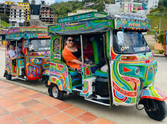 Shared tour in the Peñol de Guatapé